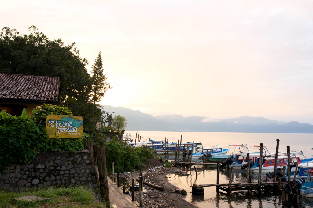 La_Iguana_perdida_Lake_Atitlan-Guatemala-adventrgram